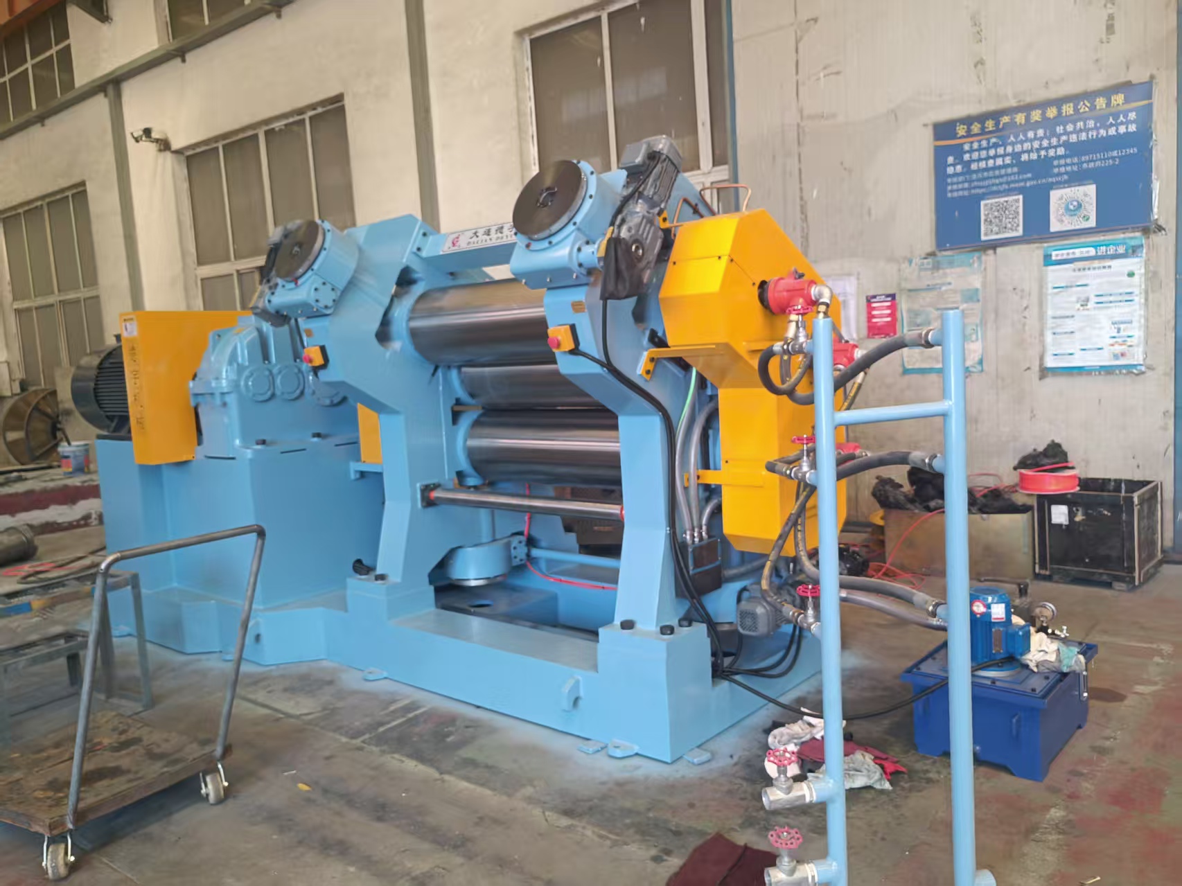 XY-4F 1500mm Four Roll Automatic Rubber Calender Machine with Motor & Pump for Tire Cord Fabric (Eco-Friendly)