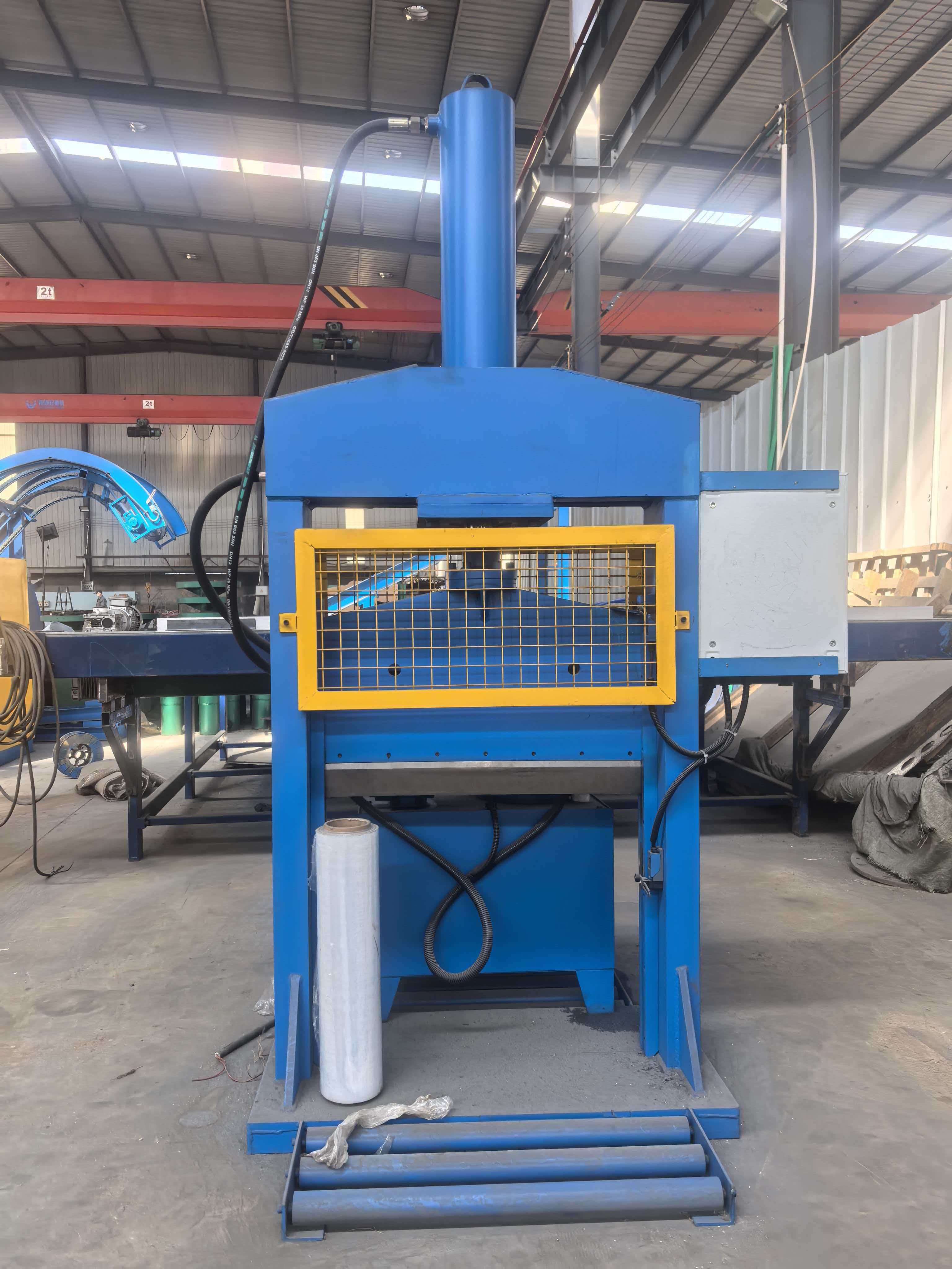 Vertical Rubber Cutter
